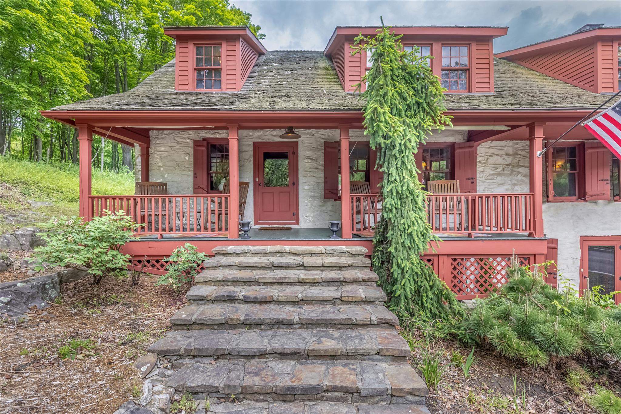1282 Old Post Road, Ulster Park, New York image 2