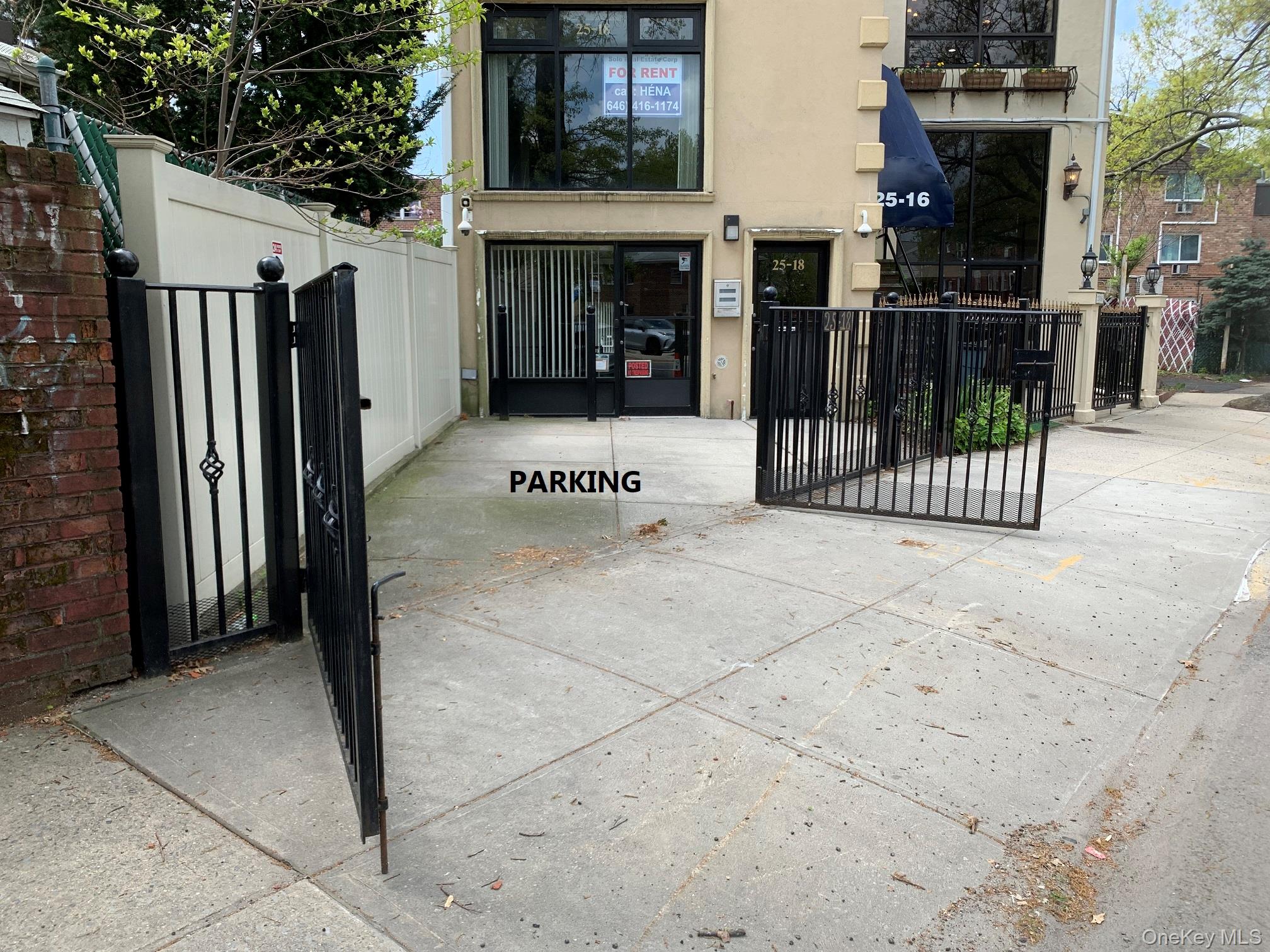 2516-2518 Francis Lewis Blvd