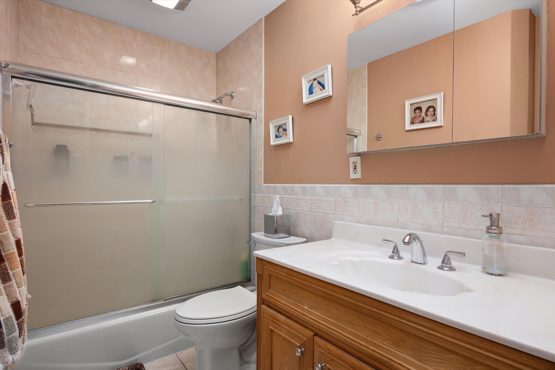 18 Scherer Street, Bethpage, New York image 10
