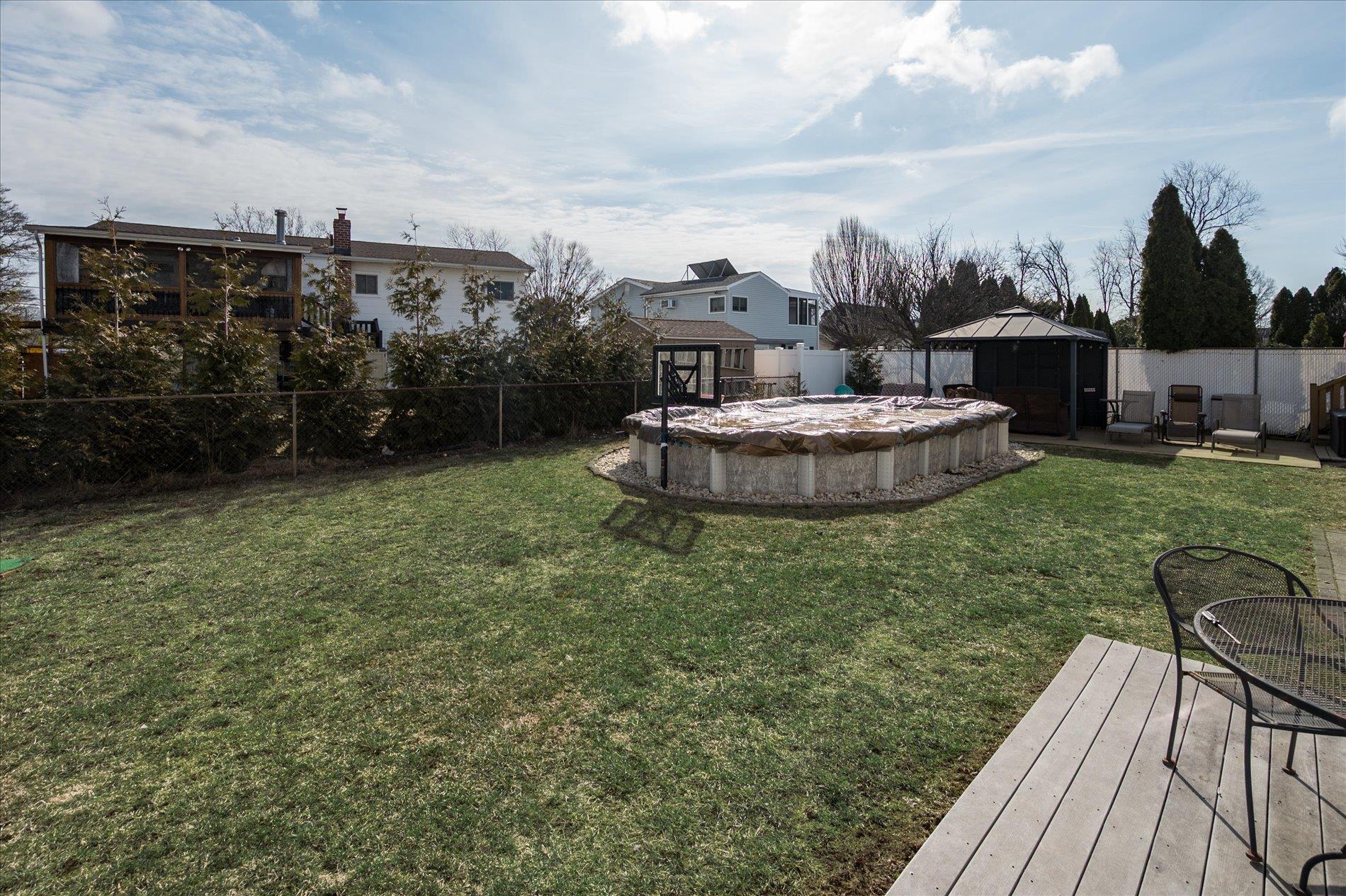 18 Scherer Street, Bethpage, New York image 34