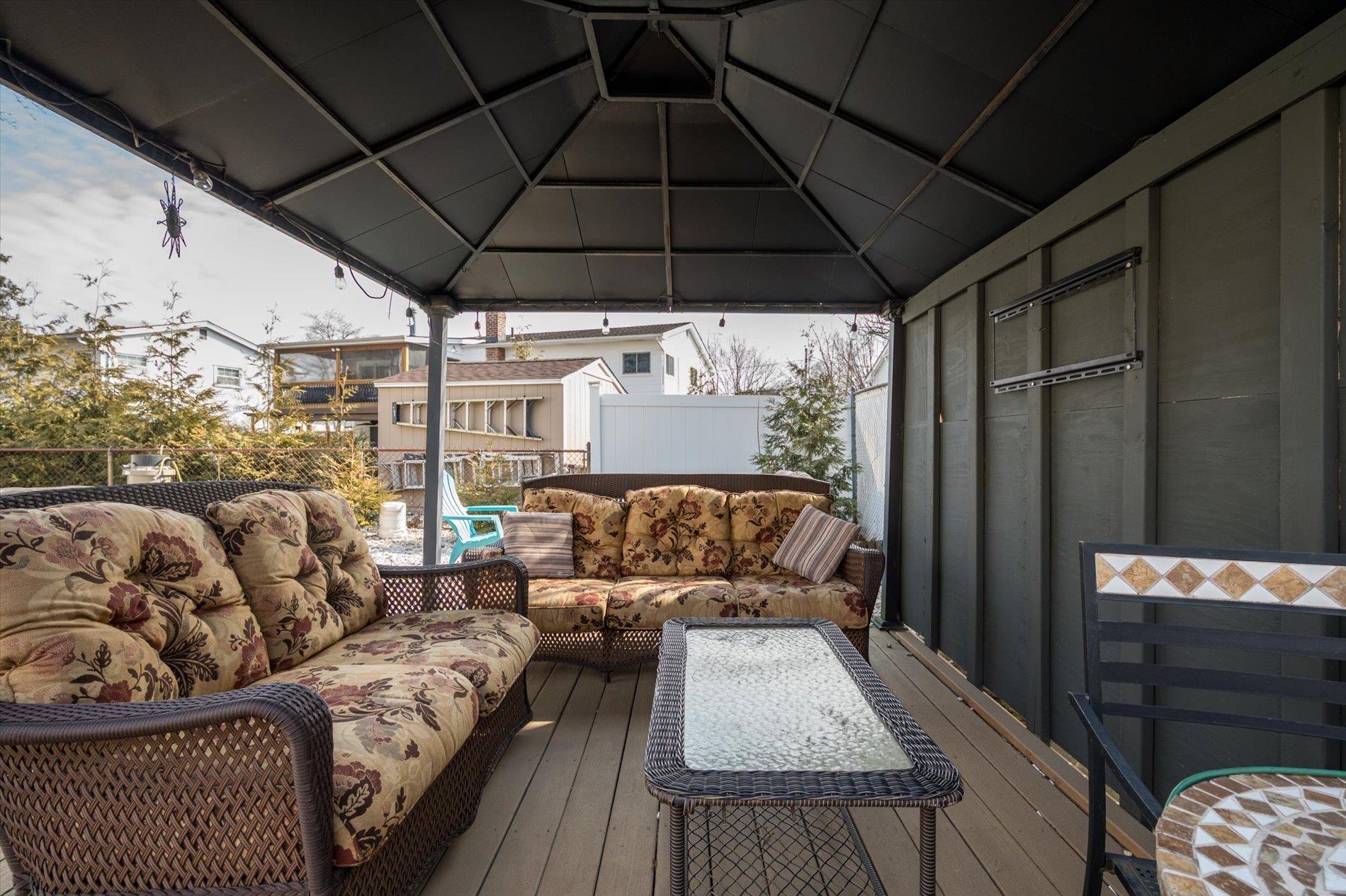 18 Scherer Street, Bethpage, New York image 30