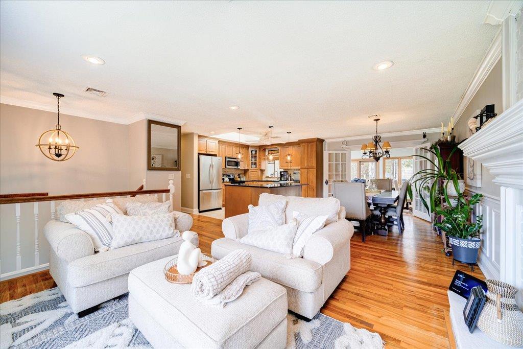 106 Lake Shore Drive, Rock Hill, New York image 4