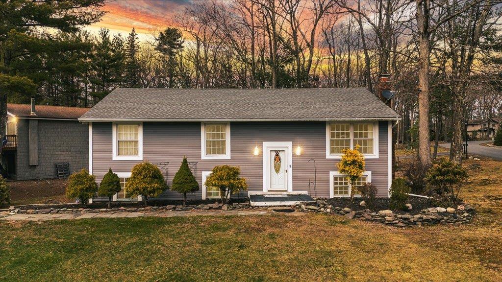 106 Lake Shore Drive, Rock Hill, New York image 2