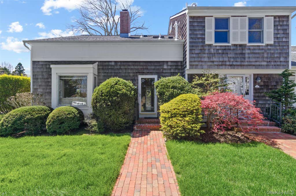 Photo of 570 Hampton Road #31, Southampton, NY 11968 (MLS # 1027985)