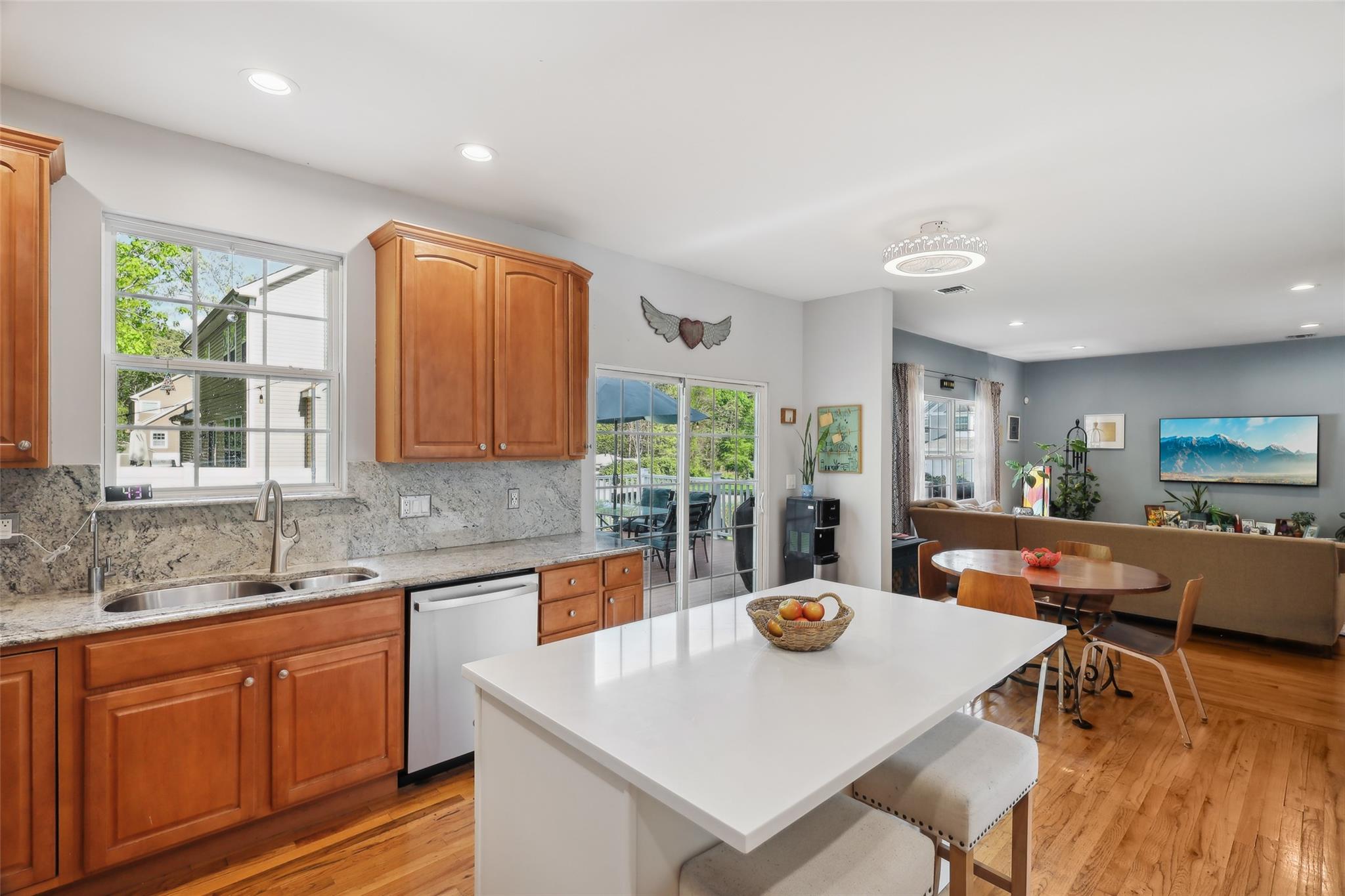 20 Mercer Street, Port Jefferson Station, New York image 21