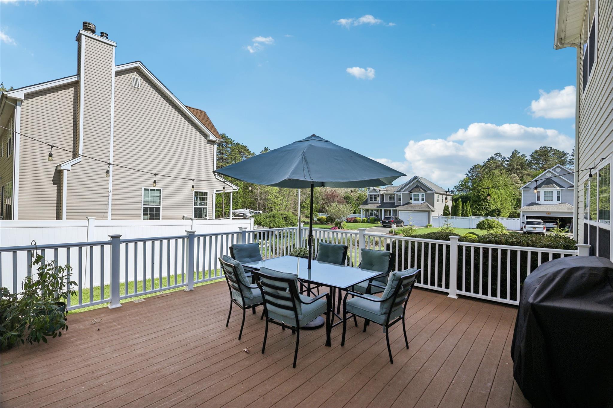 20 Mercer Street, Port Jefferson Station, New York image 33