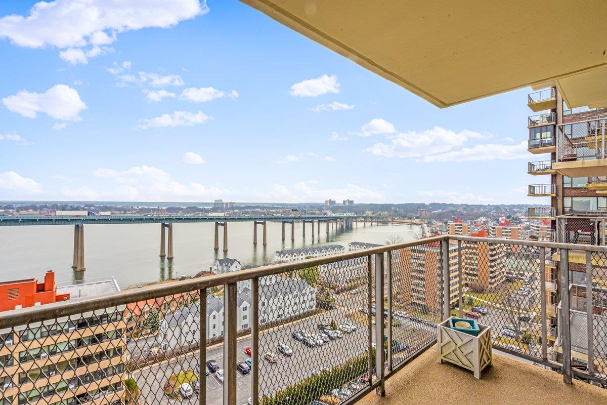 166-25 Powells Cove Boulevard #16M, Beechhurst, New York image 19