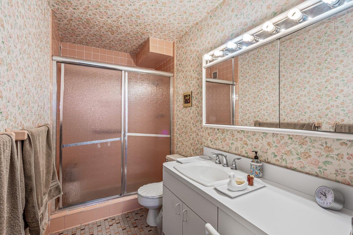 166-25 Powells Cove Boulevard #16M, Beechhurst, New York image 14