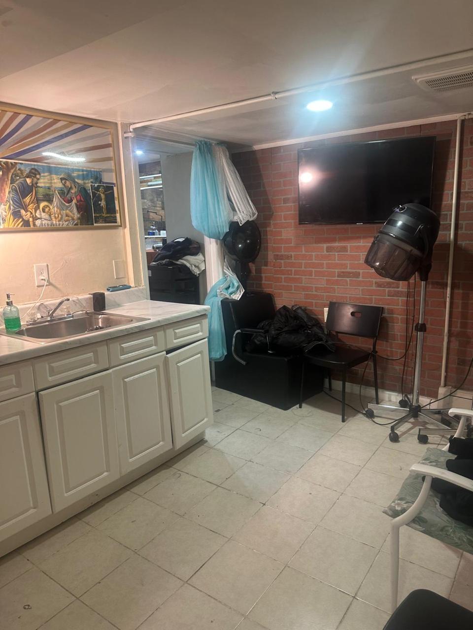 258 Atkins Avenue, Brooklyn, New York image 17
