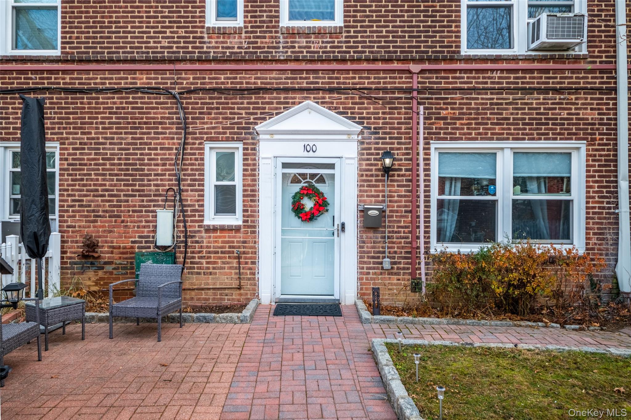 100 Hilltop Acres 100