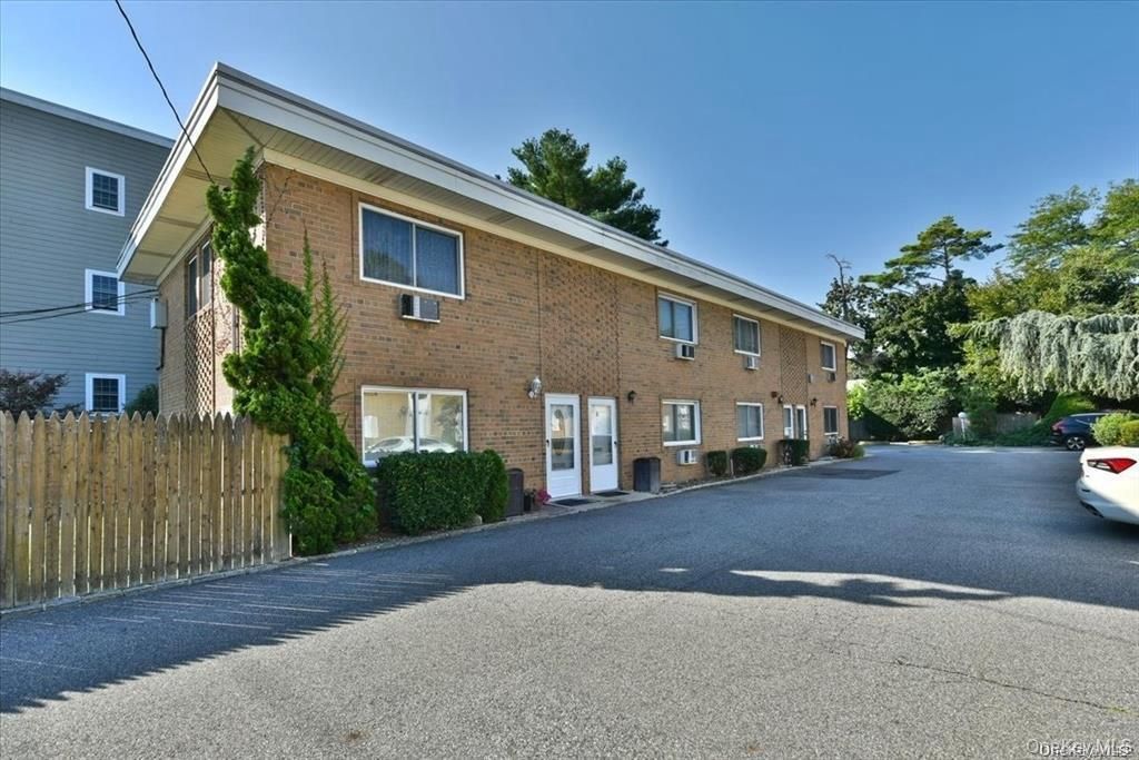 Photo of Woodmere, NY 11598 (MLS # 1020550)