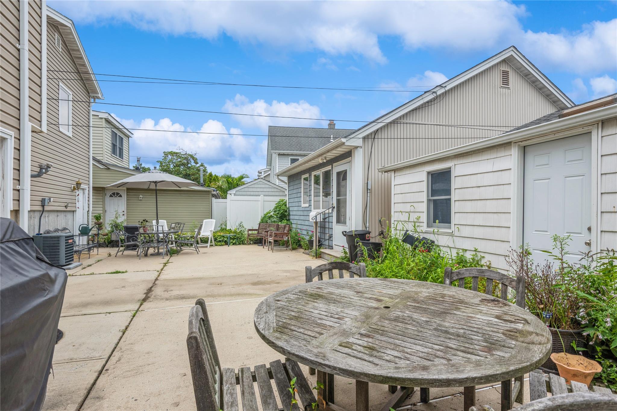 347 Bayville Avenue