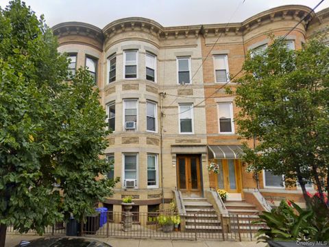 6085 71st Avenue 3 Ridgewood NY 11385