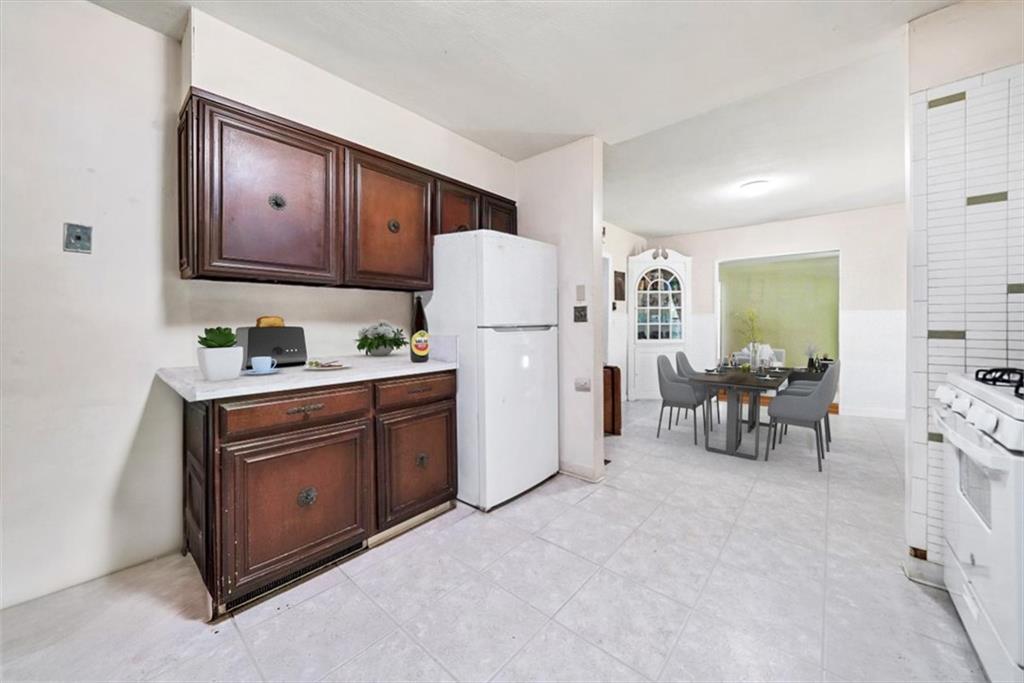 15 Mirin Avenue, Roosevelt, New York image 5