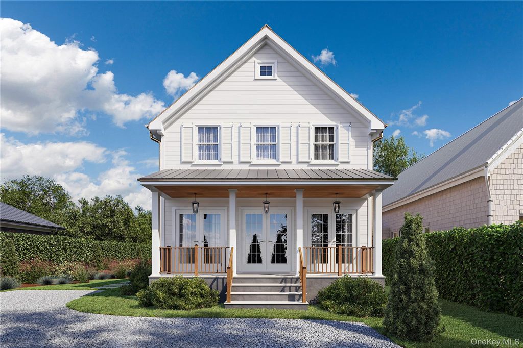 Photo of 414 Main Street, Sag Harbor, NY 11963 (MLS # 960362)