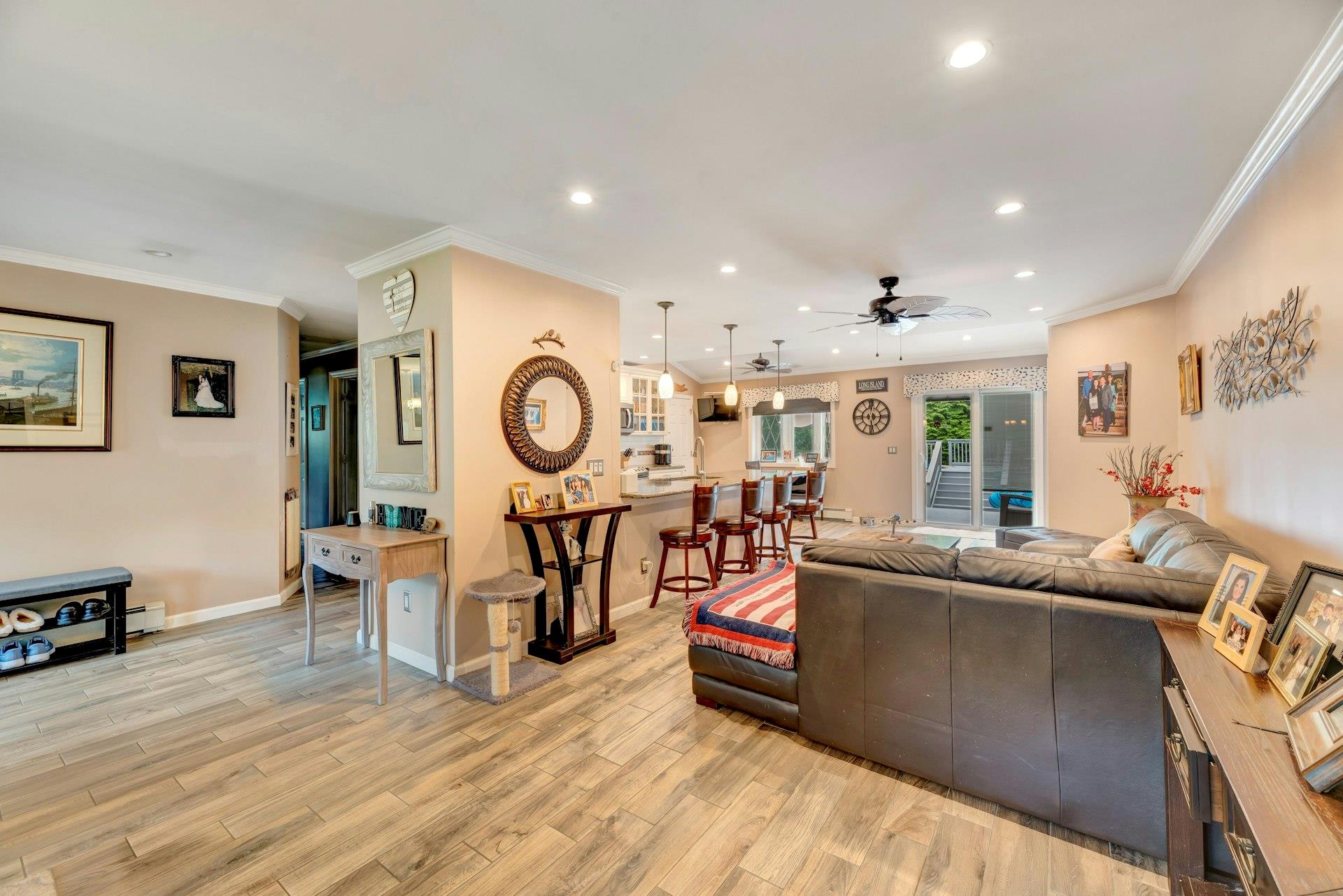 8 Franklin Avenue