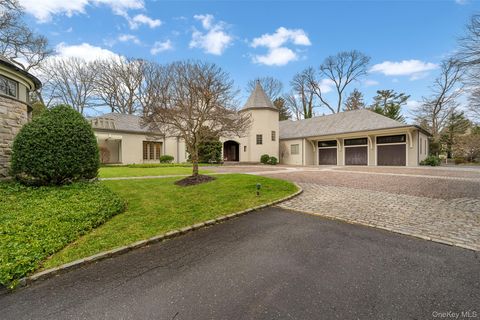 Homes For Rent - 121 Piping Rock Road<br/> Locust Valley, NY 11560