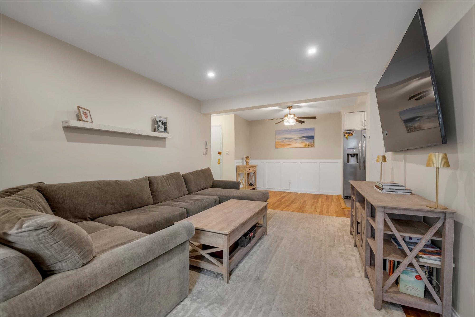Property for Sale at Alderton Street 3-B, Rego Park, Queens, NY - Bedrooms: 1 
Bathrooms: 1 
Rooms: 4  - $310,000