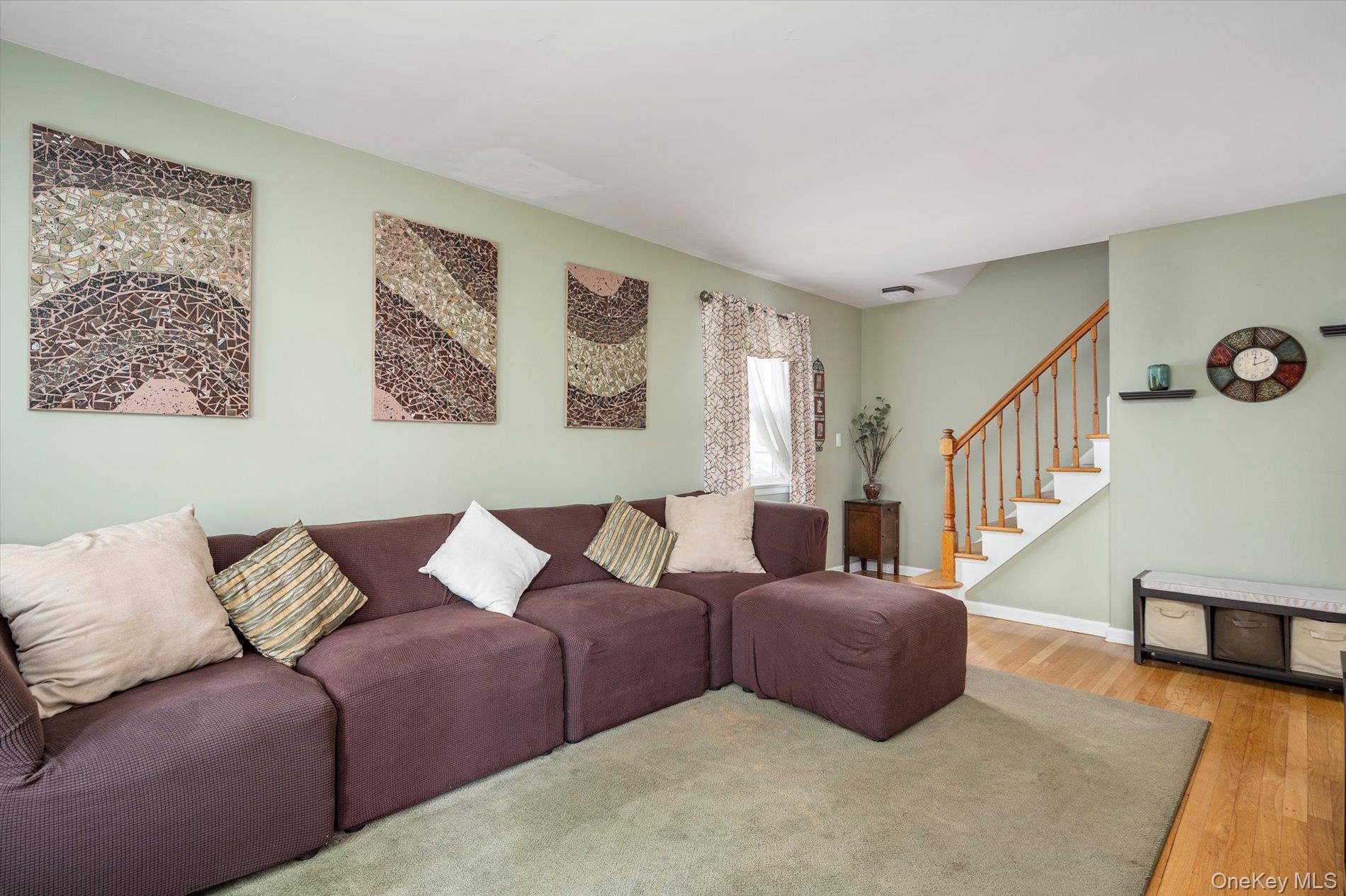 492 Nassau Boulevard