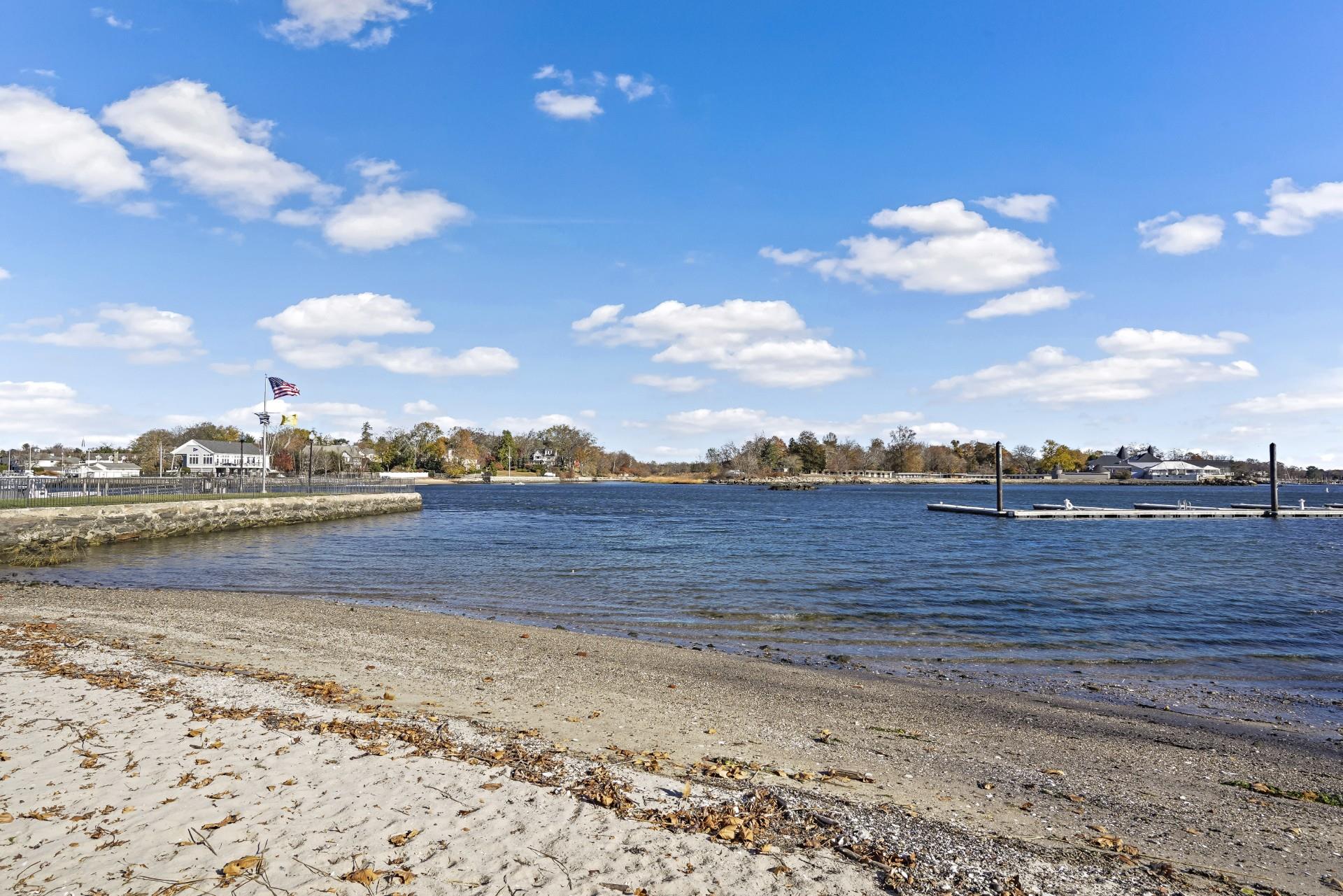 819 The Crescent, Mamaroneck, New York image 9