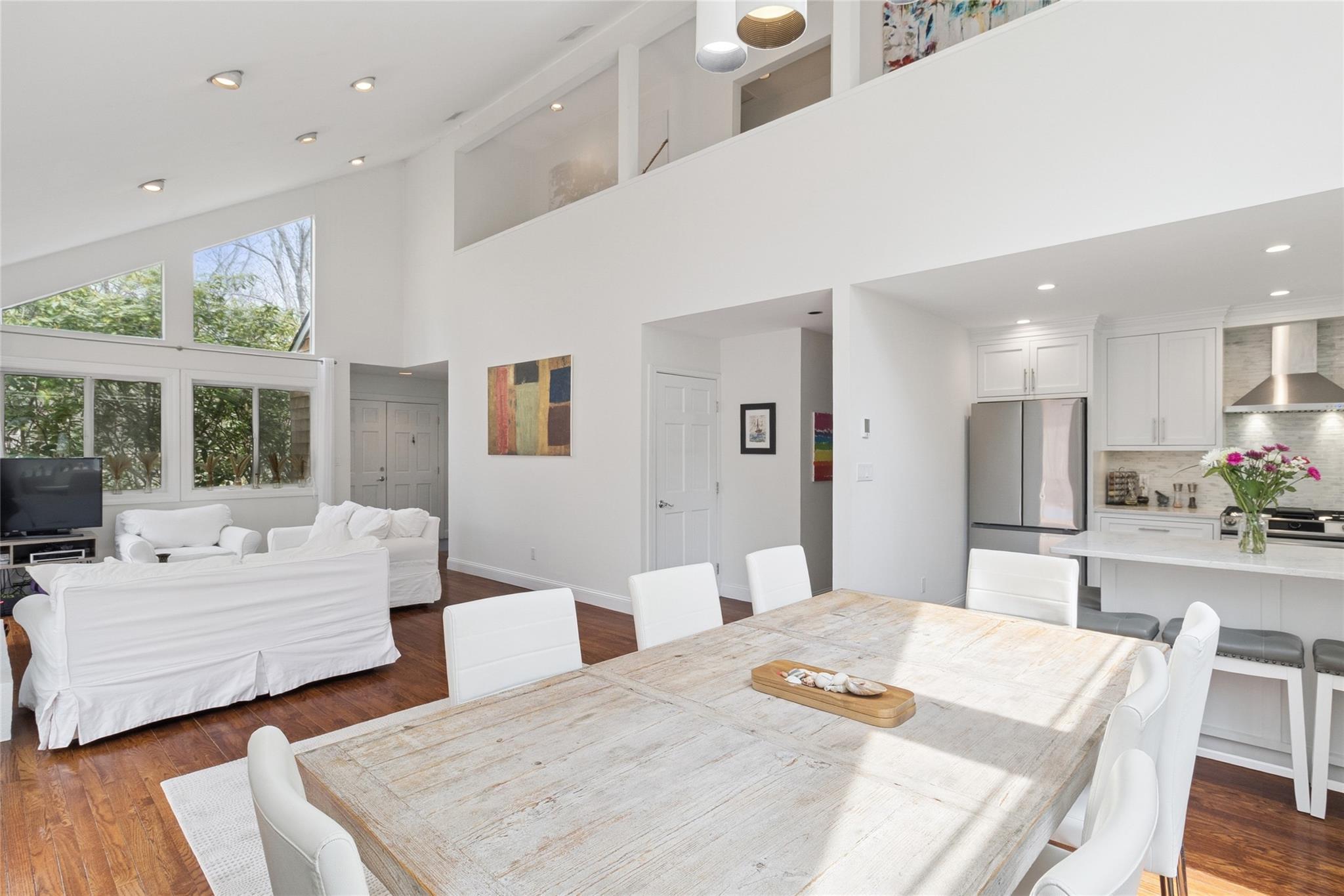 27 Ely Brook Road, East Hampton, New York image 8