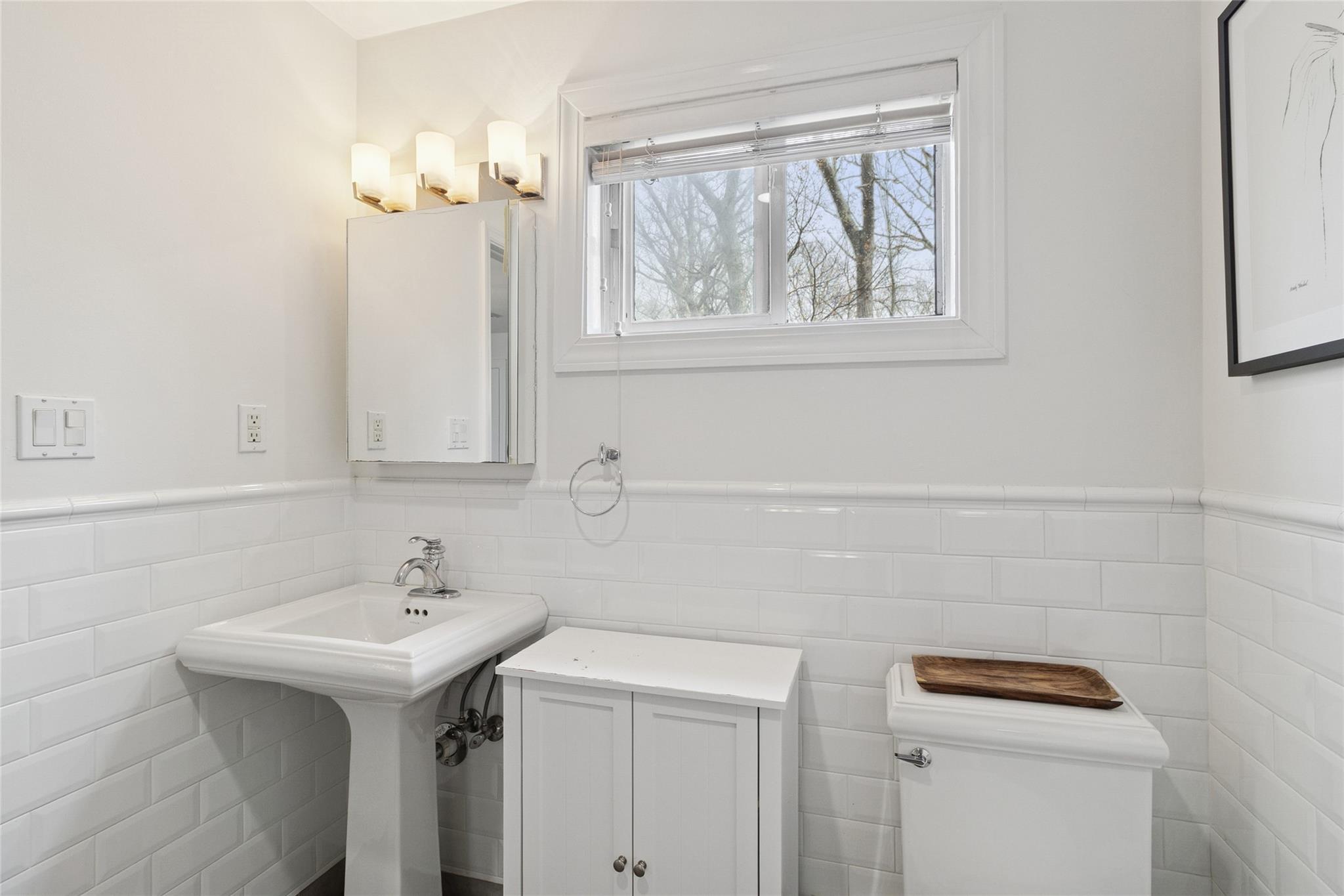 27 Ely Brook Road, East Hampton, New York image 29