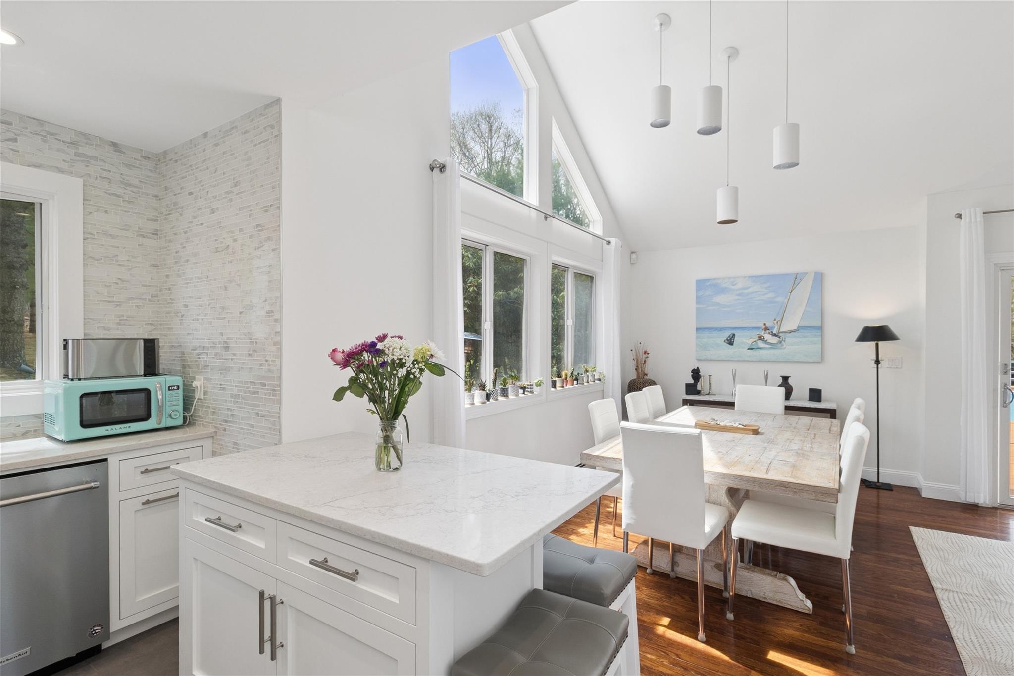 27 Ely Brook Road, East Hampton, New York image 6