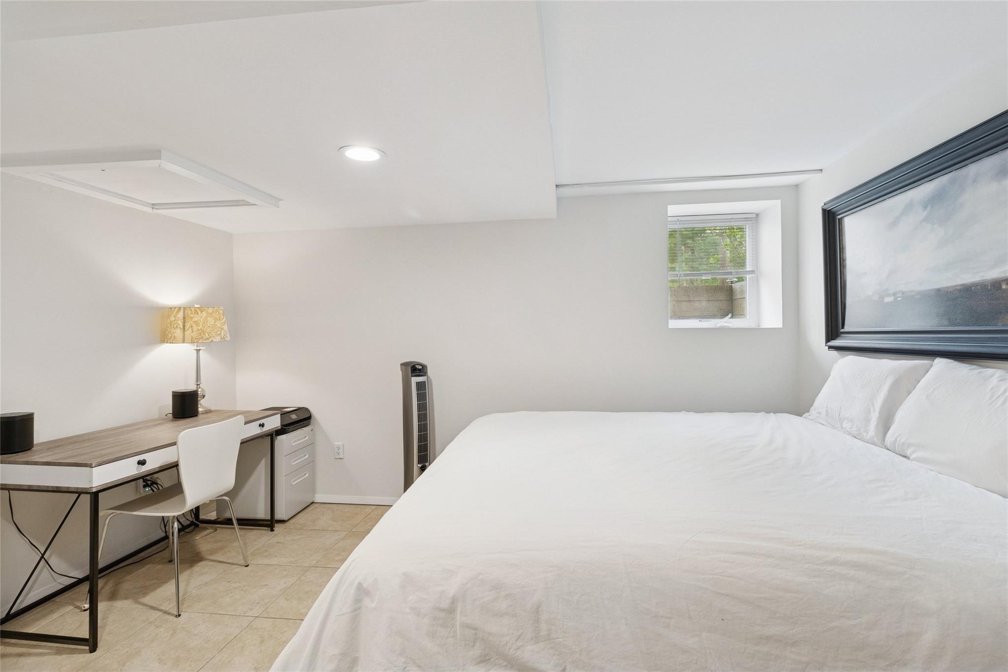 27 Ely Brook Road, East Hampton, New York image 35