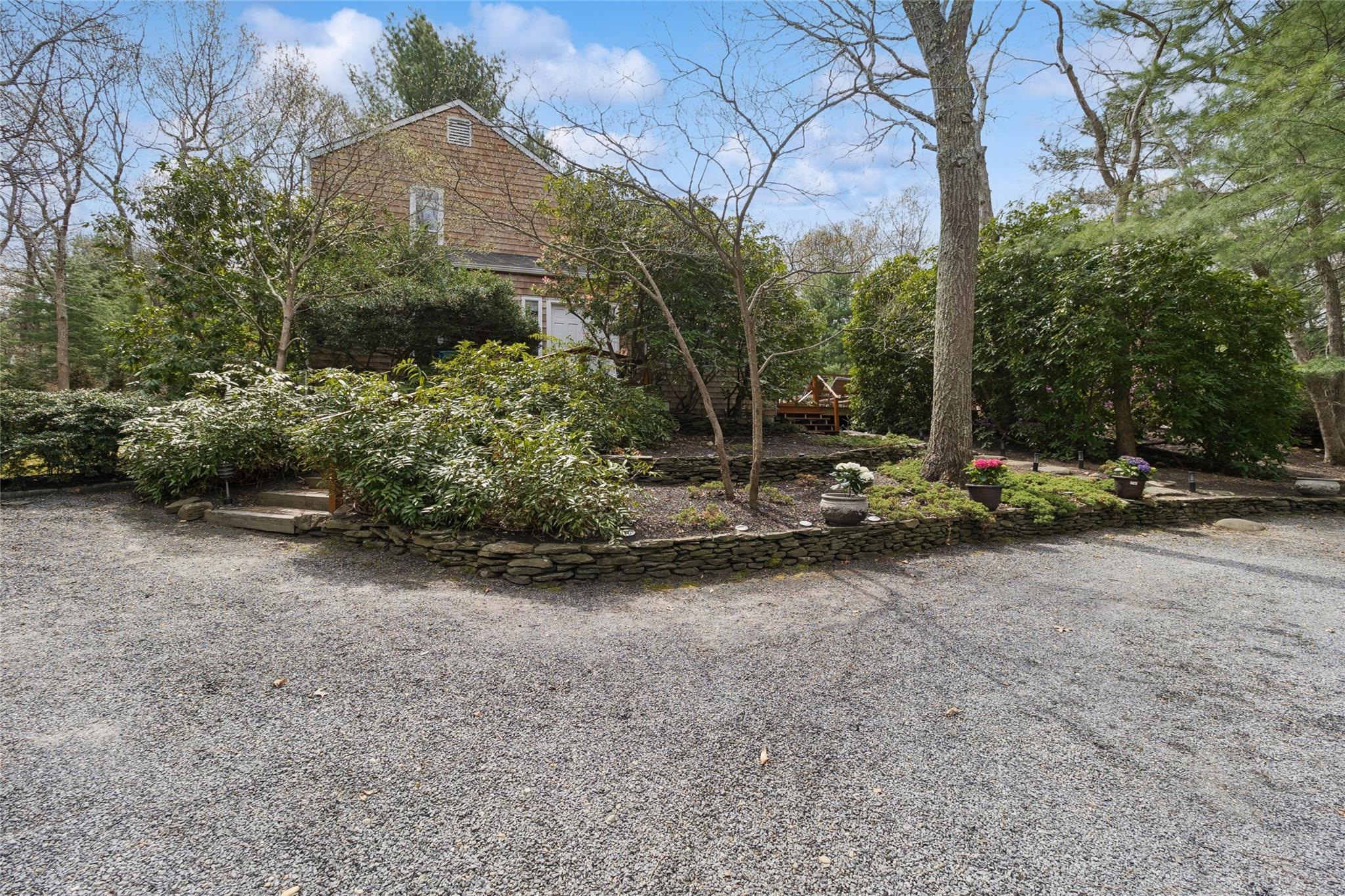27 Ely Brook Road, East Hampton, New York image 39