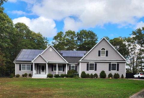 156 N Woods Road, Baiting Hollow, NY 11933 - MLS#: 921519