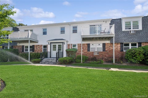 Homes For Sale - 260 Waverly Avenue #49<br/> Suffolk County, Patchogue, NY 11772