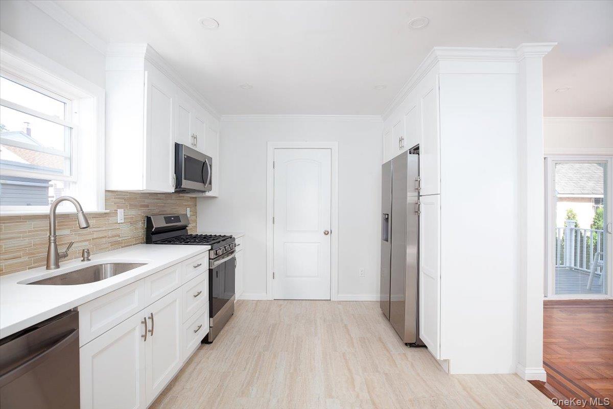 310 Columbus Parkway - Photo 4
