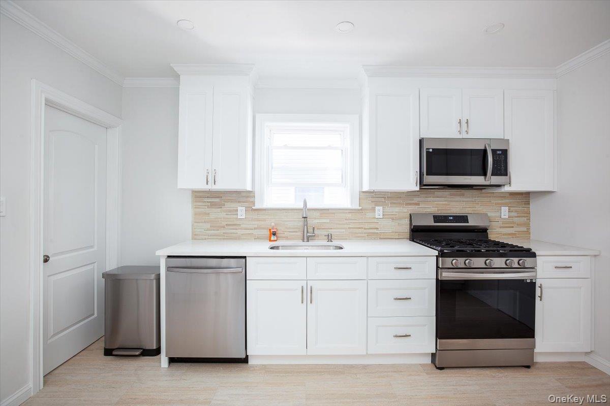 310 Columbus Parkway - Photo 3