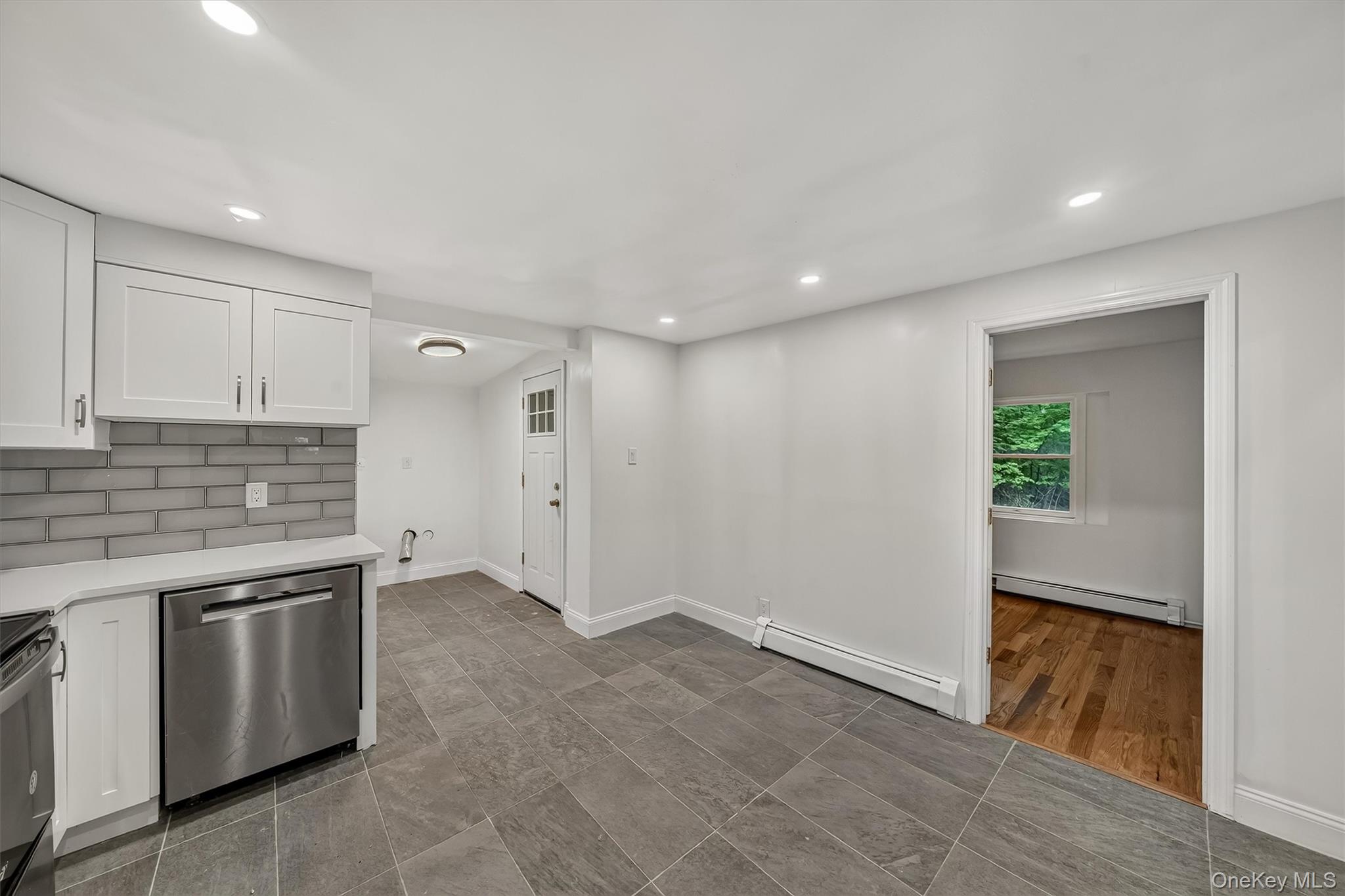 15 Arcadian Trail