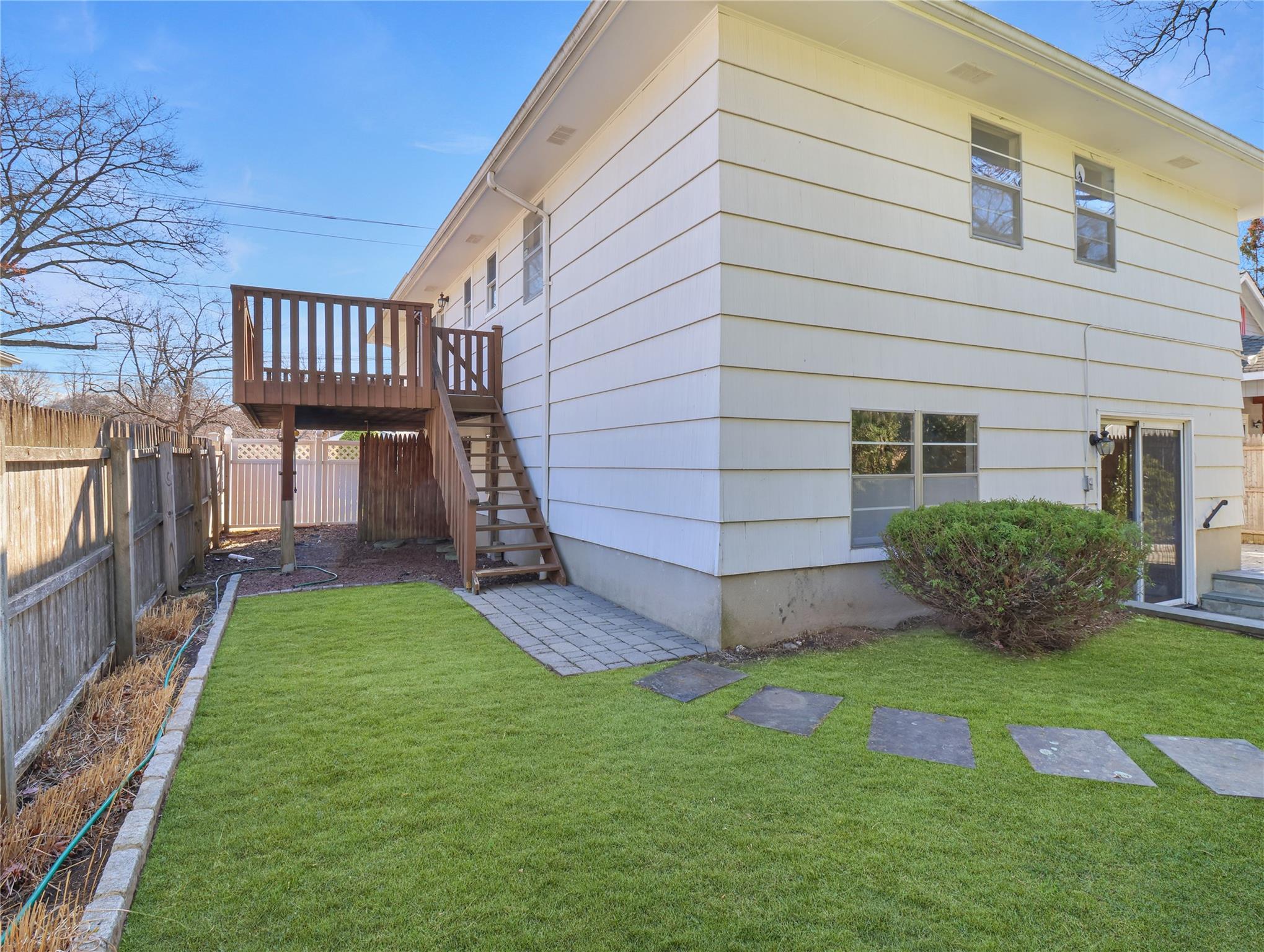 117 S William Street, Pearl River, New York image 41