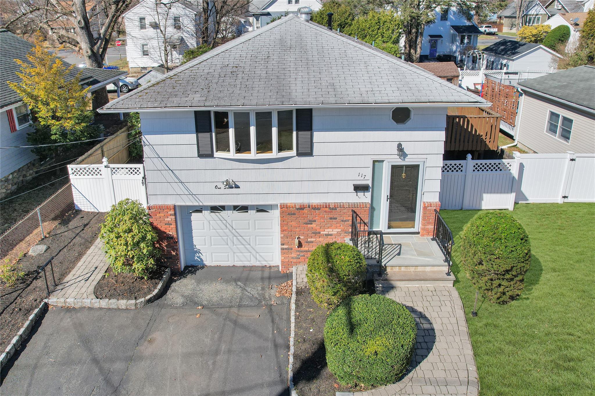 117 S William Street, Pearl River, New York image 3