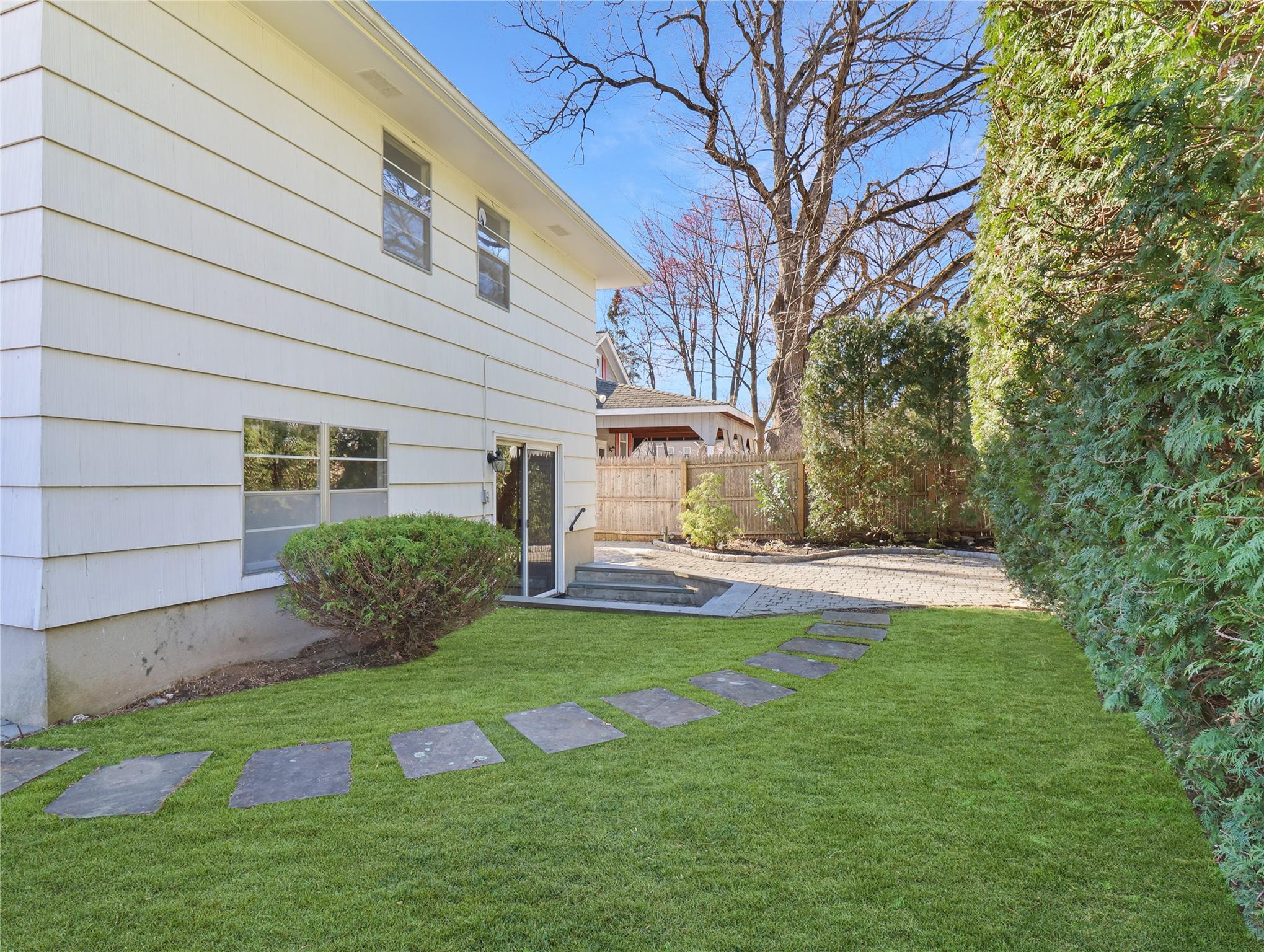 117 S William Street, Pearl River, New York image 40