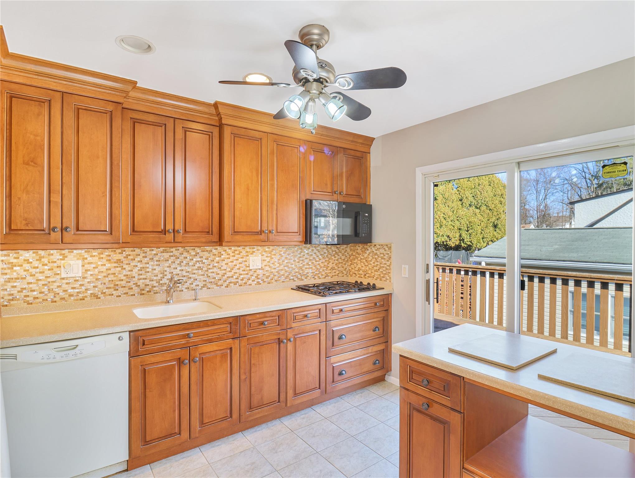 117 S William Street, Pearl River, New York image 13