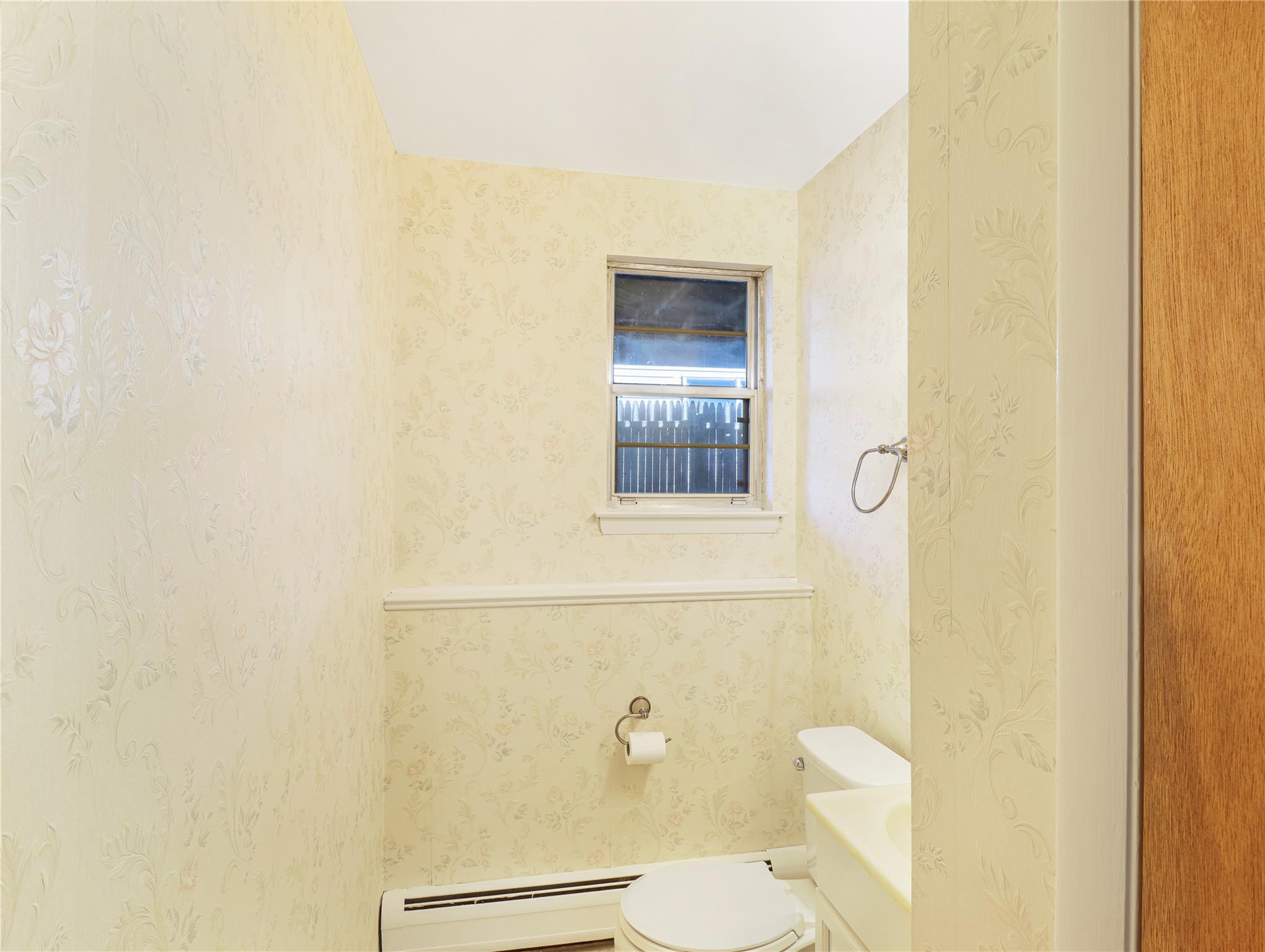 117 S William Street, Pearl River, New York image 33