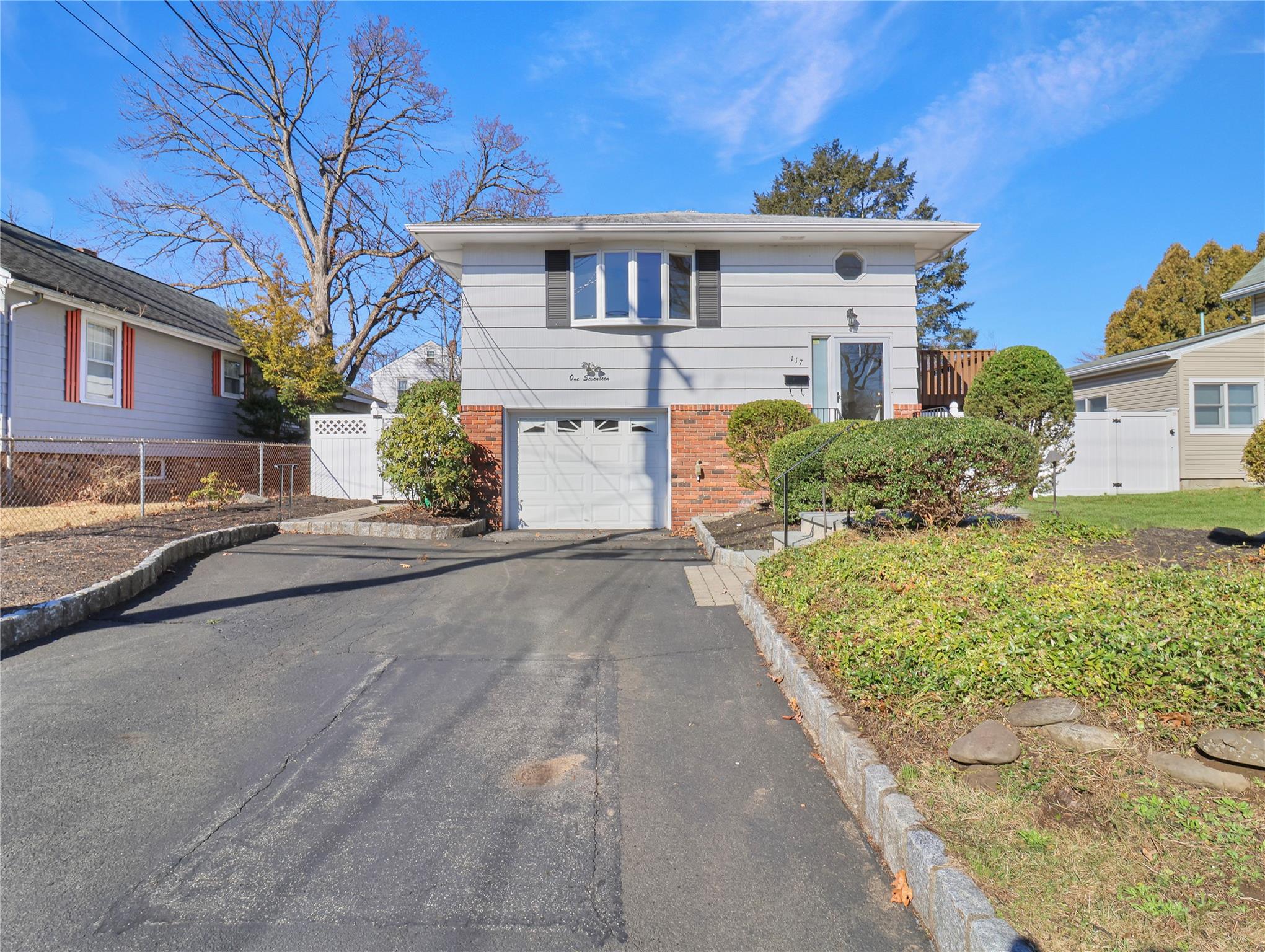117 S William Street, Pearl River, New York image 44