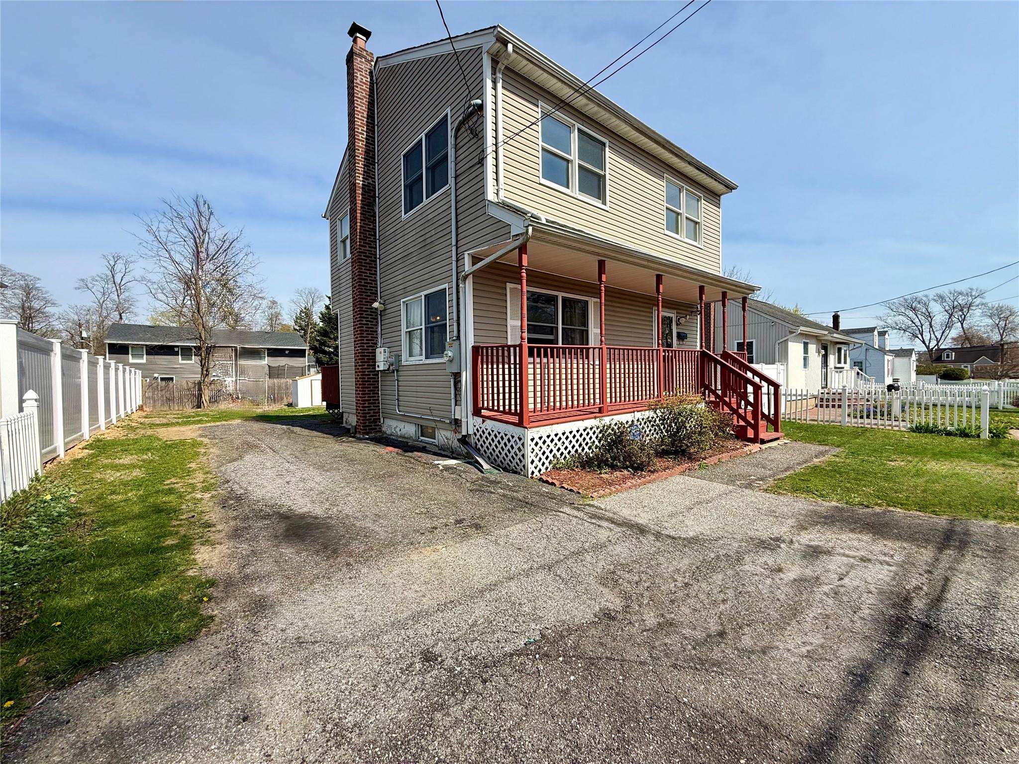 13 Hilltop Lane, Wheatley Heights, New York image 3