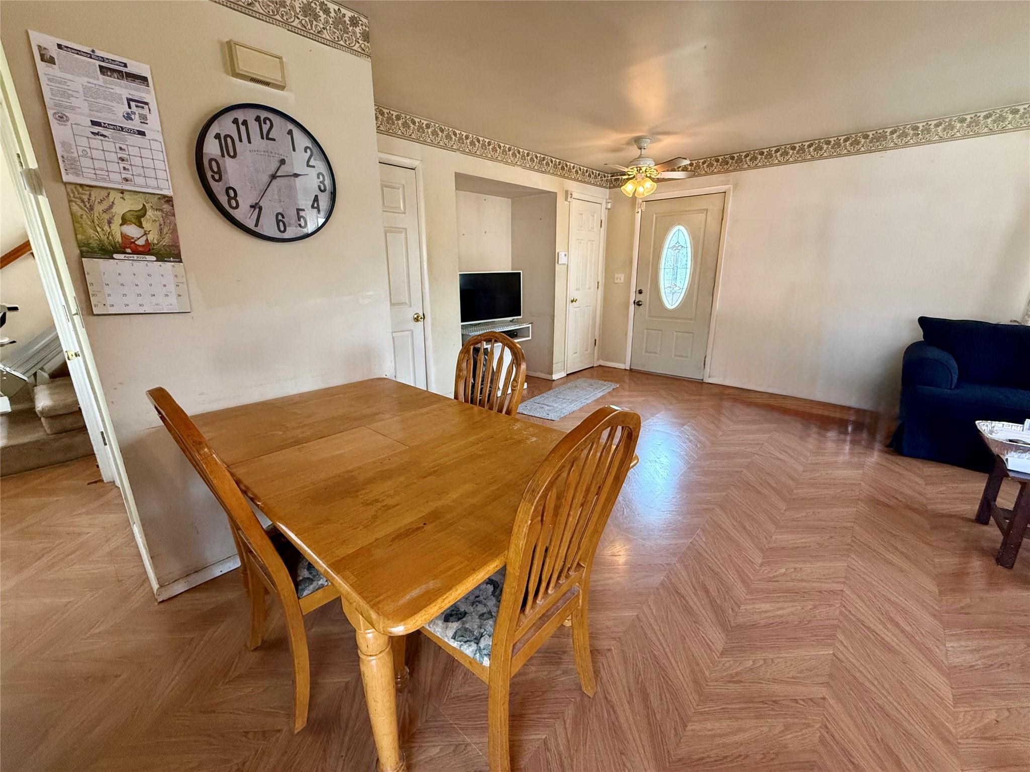 13 Hilltop Lane, Wheatley Heights, New York image 6