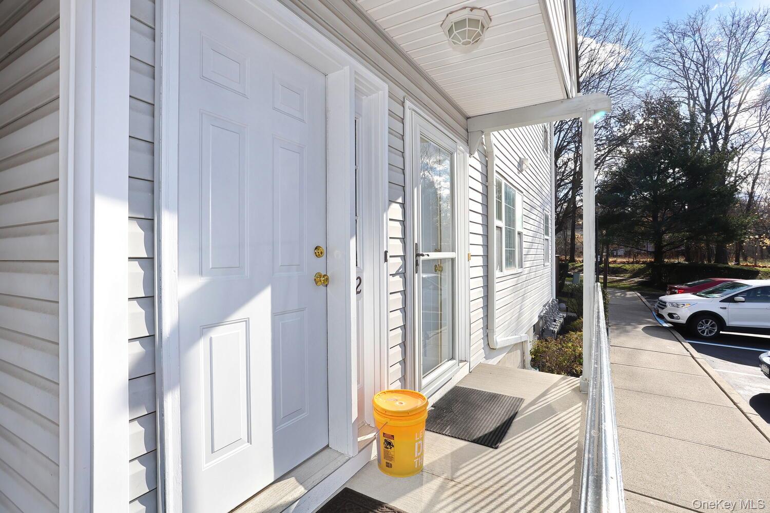 262 E Crooked Hill Road