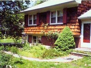 Harriman Road, Irvington, New York - 4 Bedrooms  
3 Bathrooms  
7 Rooms - 