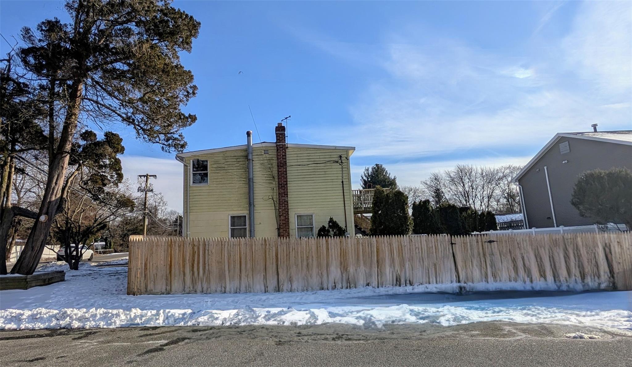 271 Lenox Road, Huntington Station, New York image 3