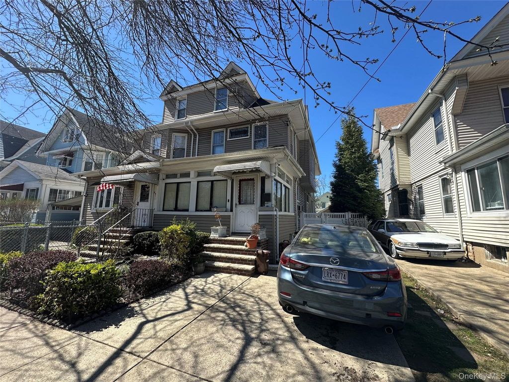 Photo of 89-26 97 Street, Woodhaven, NY 11421 (MLS # 986320)