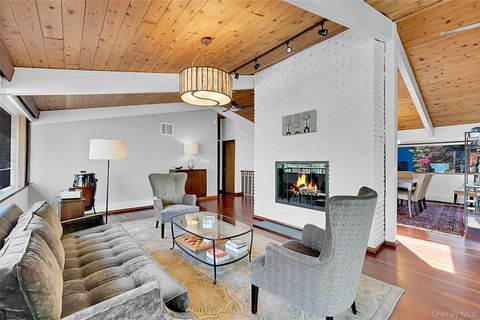 Tiny photo for 120 Kitchawan Road, Pound Ridge, NY 10576 (MLS # 995418)