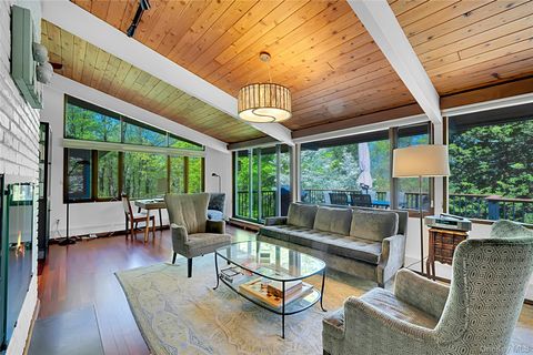 Tiny photo for 120 Kitchawan Road, Pound Ridge, NY 10576 (MLS # 995418)