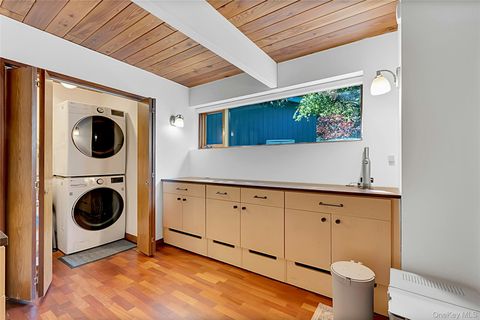 Tiny photo for 120 Kitchawan Road, Pound Ridge, NY 10576 (MLS # 995418)