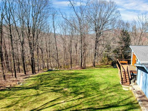 Tiny photo for 120 Kitchawan Road, Pound Ridge, NY 10576 (MLS # 995418)